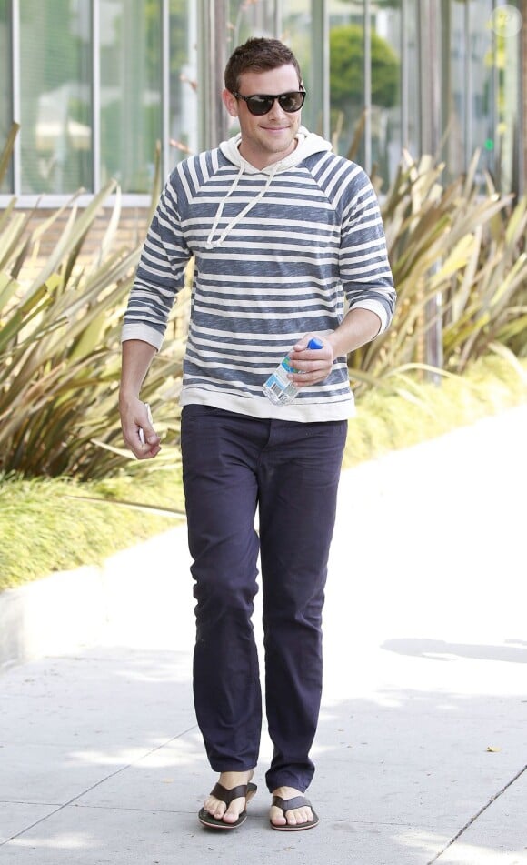 Cory Monteith dans les rues de Hollywood, le 17 mai 2013.