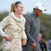 Lindsey Vonn, spectatrice attentive et amoureuse de Tiger Woods lors de l'entraînement de l'Open Championship au Golf Club de Muirfield en Ecosse le 15 juillet 2013
