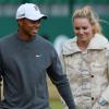 Lindsey Vonn et Tiger Woods, complices lors de l'entraînement de l'Open Championship au Golf Club de Muirfield en Ecosse le 15 juillet 2013