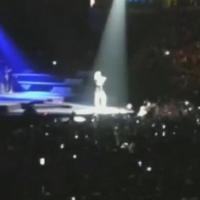 Rihanna : Bombardée de chips, la diva s'énerve en plein concert