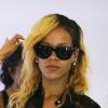 Rihanna fait du shopping en maillot de bain avant de rejoindre son yacht a Monaco, le 12 juillet 2013. Elle a eu une envie subite d'acheter des chaussures, et n'a pas pris la peine de mettre un pantalon avant de rejoindre la ville.  Rihanna shopping in Monaco before going on a super yacht in the Monaco Hercule port, on july 12nd 2013.12/07/2013 - Monaco