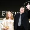 Michael Moore et sa femme productrice Kathleen Glynn, ici à Cannes en 2004, divorcent après 21 ans de mariage !