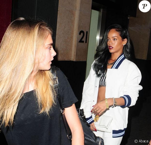 Rihanna et le top Cara Delevingne sur les coups de 2 heures du matin à Londres, le 20 juillet 2013.