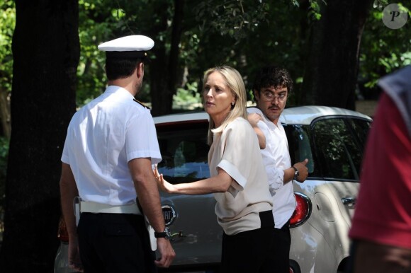 Sharon Stone, Riccardo Scamarcio sur le tournage du film Un ragazzo d'oro à Rome en Italie le 22 juillet 2013.