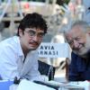 Riccardo Scamarcio et Pupi Avati sur le tournage du film Un ragazzo d'oro à Rome en Italie le 18 juillet 2013.