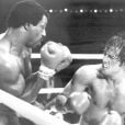  Sylvester Stallone et Carl Weathers se battent dans Rocky II en 1979. 
  