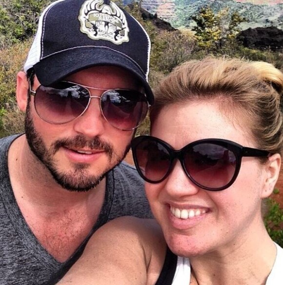 Kelly Clarkson et Brandon Blackstock, posent sur Instagram, le 14 février 2013.