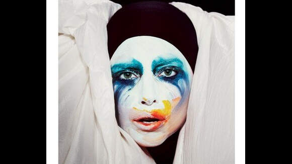 Lady Gaga : Mime déconfit et intrigant pour ''Applause'', son prochain single