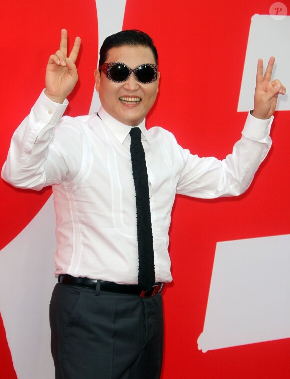 Psy à l'avant-première de Red 2, à Westwood, le 11 juillet 2013.