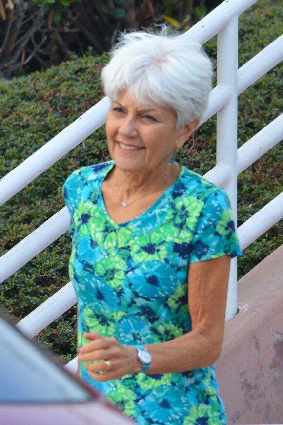 Lynn Organ, la mère d'Amanda Bynes, se rend à son chevet, à la clinique Hillmont Psychiatric Center, à Los Angeles, le 24 juillet 2013.