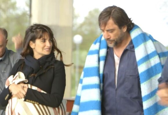 Penélope Cruz réalisatrice et son mari acteur Javier Bardem sur le tournage du minifilm L'Agent pour L'Agent by Agent Provocateur.