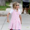 Jennifer Garner a déposé sa fille Violet à l'école dans le quartier de Brentwood avant de se rendre sur le tournage du film "Imagine" à Los Angeles, le 31 juillet 2013.