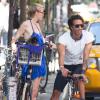 Le père de Lourdes, Carlos Leon, et sa femme Betina Holte font du vélo à New York. Dimanche 4 août 2013.