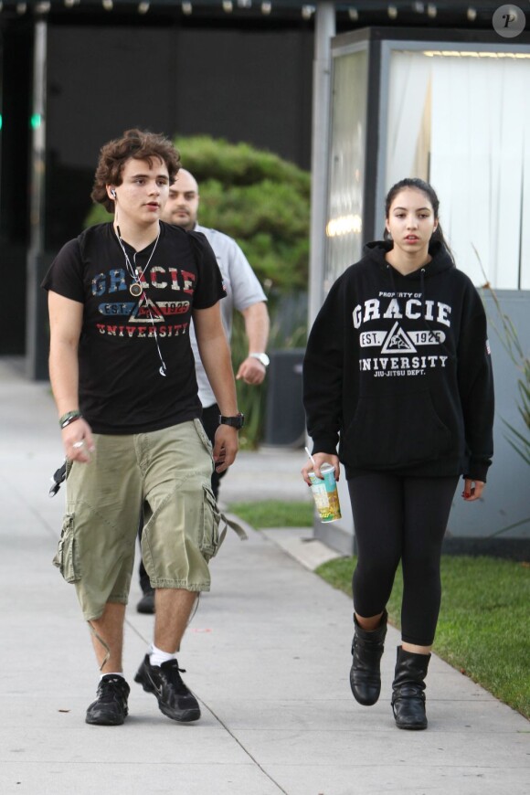 Prince Jackson avec sa petite amie Remi Alfalah se baladent dans les rues de Beverly Hills à Los Angeles, le 5 août 2013.