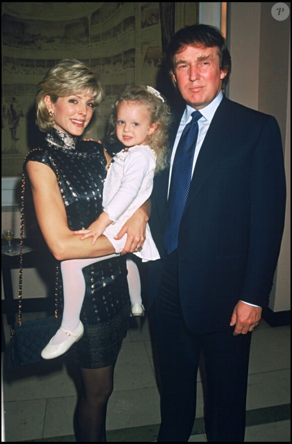 Marla Maples et Donald Trump avec leur fille Tiffany le 6 mai 1996.