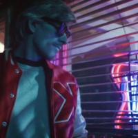 Kavinsky : Zombie chevaleresque et indestructible dans le clip "Odd Look"