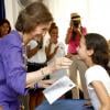 Les enfants de la famille royale d'Espagne lors de la remise des diplômes du stage de voile par la reine Sofia à Palma de Majorque le 5 août 2013.