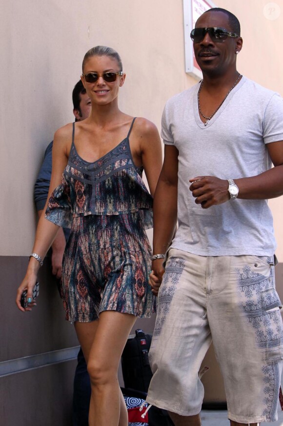 Eddie Murphy et sa petite amie Paige Butcher à Los Angeles, le 9 août 2013.