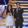 Lucy Halee et Darren Criss présentent la cérémonie des Teen Choice Awards à Los Angeles, le 11 août 2013.