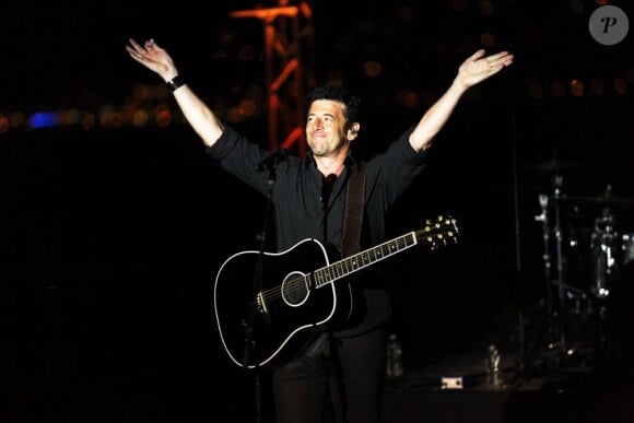 Patrick Bruel en concert spécial à la Citadelle de Saint-Tropez, le 15 août 2013, pour l'anniversaire du débarquement de Provence et la Libération.