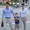 Julianna Margulies se baladent avec son mari Keith Lieberthal et leur fils Kieran à New York, le 20 août 2013.