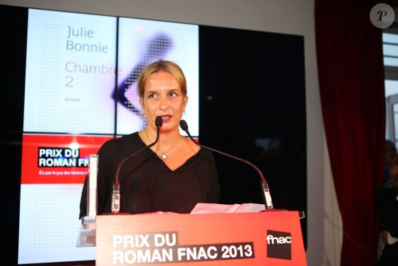 Julie Bonnie (Prix du Roman Fnac 2013) lors de la soirée Prix du Roman Fnac au Théâtre du Châtelet, à Paris, le 29 août 2913.