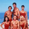 David Charvet, David Hasselhoff, Alexandra Paul, Yasmine Bleeth, Jaason Simmons et Pamela Anderson sur le tournage d'Alerte à Malibu en 1995. 