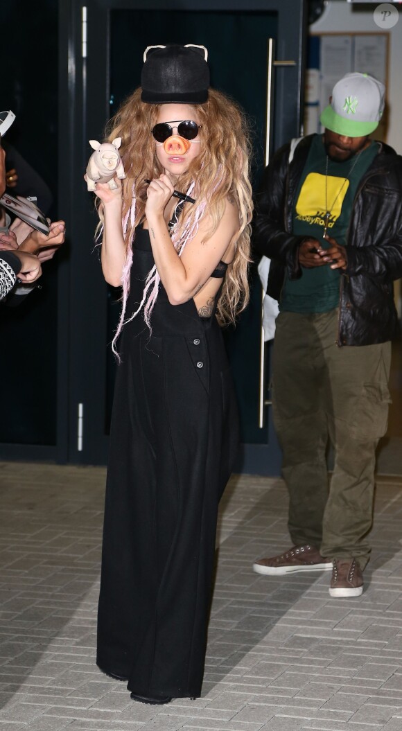 Lady GaGa à Londres, le 30 août 2013, sortant d'un studio d'enregistrement.