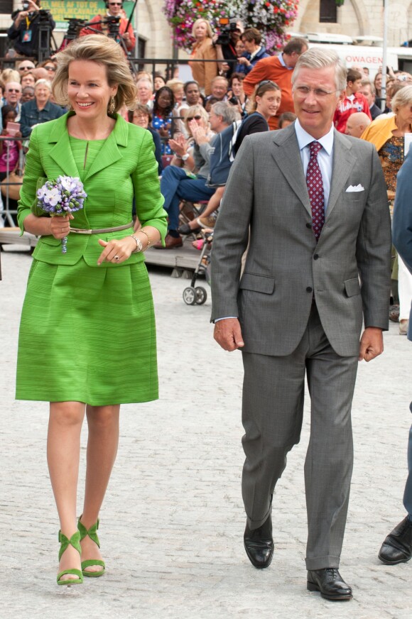 Le roi Philippe et la reine Mathilde de Belgique assistaient le 1er septembre 2013 à la Cavalcade d'Hanswijk, commémoration de la Vierge Marie à Malines. Leur première sortie officielle depuis l'intronisation du nouveau roi des Belges le 21 juillet.