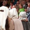 Le roi Philippe et la reine Mathilde de Belgique assistaient le 1er septembre 2013 à la Cavalcade d'Hanswijk, commémoration de la Vierge Marie à Malines. Leur première sortie officielle depuis l'intronisation du nouveau roi des Belges le 21 juillet.