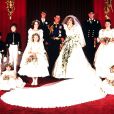 Portrait du mariage du prince Charles et de Lady Di en juillet 1981. Edward van Cutsem (2e debout en partant de la gauche), fils de l'ami intime du prince de Galles Hugh van Cutsem, faisait partie des pages.