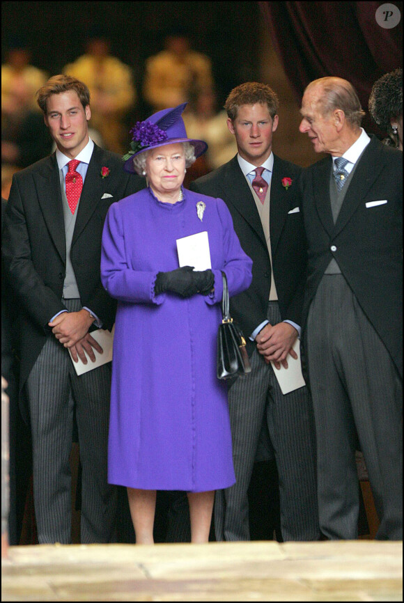 Mariage d'Edward van Cutsem, fils du grand ami du prince Charles Hugh van Cutsem, et Lady Tamara Grosvenor en 2004. La reine Elizabeth II, le duc d'Edimbourg ainsi que les princes William et Harry y assistaient.