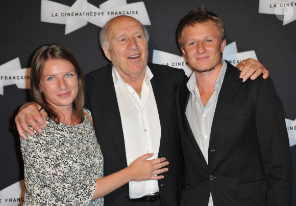 Michel Piccoli avec ses enfants Missia et Inord à l'ouverture de la rétrospective Michel Piccoli à la Cinémathèque à Paris le 4 septembre 2013.