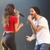 Tal et Matt Pokora sur la scène de l'Olympia pour le concert "Leurs voix pour l'espoir" (deuxième edition) qui vise à aider la recherche contre le cancer du pancréas. Paris, le 12 septembre 2013.