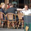 Exclusif - Katherine Heigl et Patrick Wilson déjeunent avec un ami en terrasse au restaurant "Figaro Cafe" à Los Feliz, le 15 février 2013