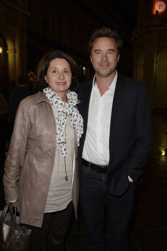 Guillaume De Tonquedec et sa femme Christelle lors de la générale de la pièce Nina au Théâtre Edouard VII à Paris le 16 septembre 2013.