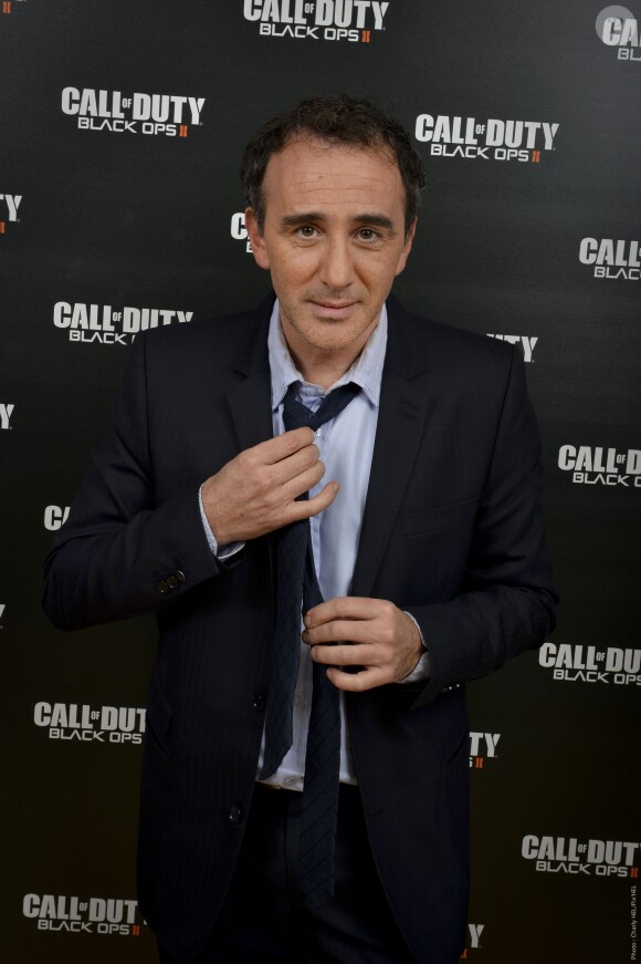 Élie Semoun lors de la soirée organisée pour la sortie de Call Of Duty Black ops 2 au Virgin des Champs Élysées à Paris le 12 novembre 2012