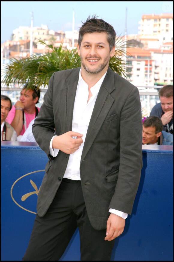 Le réalisateur Christophe Honoré lors du photocall du film Les Chansons d'amour au Festival de Cannes 2007