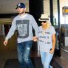 Christina Aguilera et son petit-ami Matthew Rutler quittent l'aéroport de Los Angeles, le 22 juin 2013.