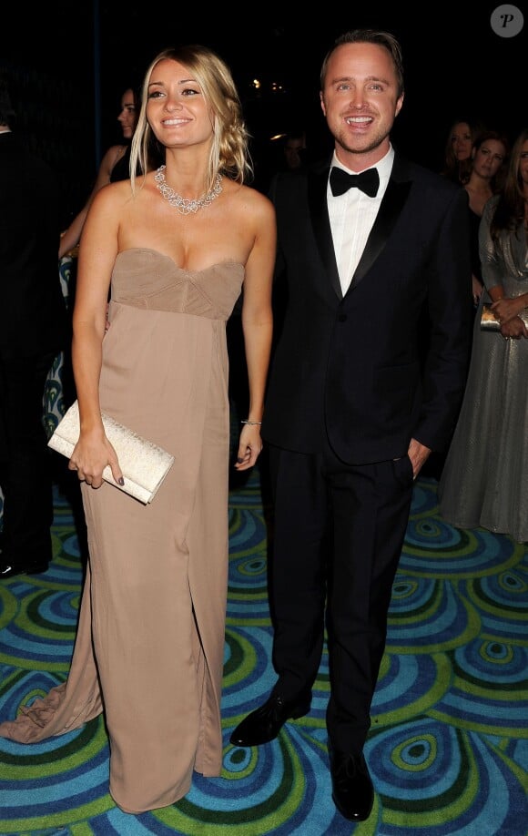 Aaron Paul et son épouse Lauren Parsekian à la soirée HBO organisée après les Emmy Awards au Pacific Design Center à Los Angeles, le 22 septembre 2013.