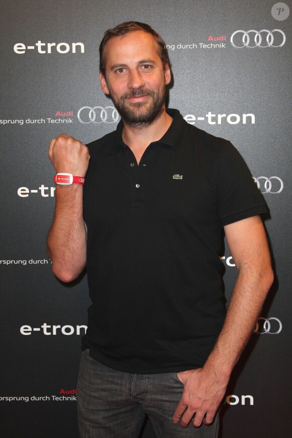 Fred Testot assiste à la soirée Audi e-tron au centre culturel L'Electric Paris, le 23 septembre 2013.