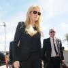 Lindsay Lohan accompagnée de sa mère Dina arrivent au tribunal le 22 février 2012, Los Angeles