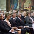 Le roi Philippe de Belgique et son épouse la reine Mathilde assistaient dans la soirée du 25 septembre 2013 en l'église Notre-Dame de la Cambre d'Ixelles à un concert en l'honneur de l'accession au trône du roi, en hommage aux 20 ans de règne du roi Albert II et en souvenir du roi Baudouin.
