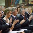 Le roi Philippe de Belgique et son épouse la reine Mathilde ont applaudi dans la soirée du 25 septembre 2013 en l'église Notre-Dame de la Cambre d'Ixelles un concert en l'honneur de l'accession au trône du roi, en hommage aux 20 ans de règne du roi Albert II et en souvenir du roi Baudouin.