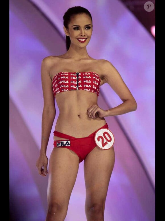 Megan Young sublime durant le concours Miss Philippines 2013