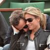 Anne-Sophie Lapix et son mari Arthur Sadoun à Roland-Garros le 2 juin 2013 lors des Internationaux de France
