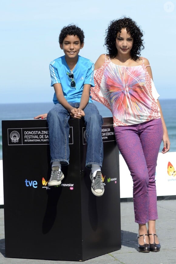 Les acteurs Samuel Lange Zambrano et Samantha Castillo lors du photocall de Pelo Malo au 61e festival de Saint-Sébastien (San Sebastian) en Espagne le 21 septembre 2013