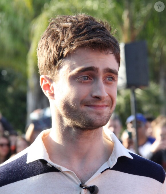 Daniel Radcliffe sur le plateau de l'émission "Extra" à Los Angeles, le 3 octobre 2013.