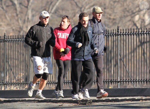 Exclusif - Nicolas Sarkozy fait son jogging à New York en février 2013.