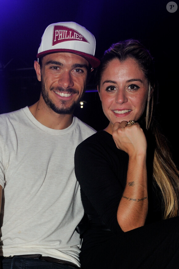 Anaïs et Julien de Secret Story 7, très complices, à la Lokomia à Coignières le 27 septembre 2013
